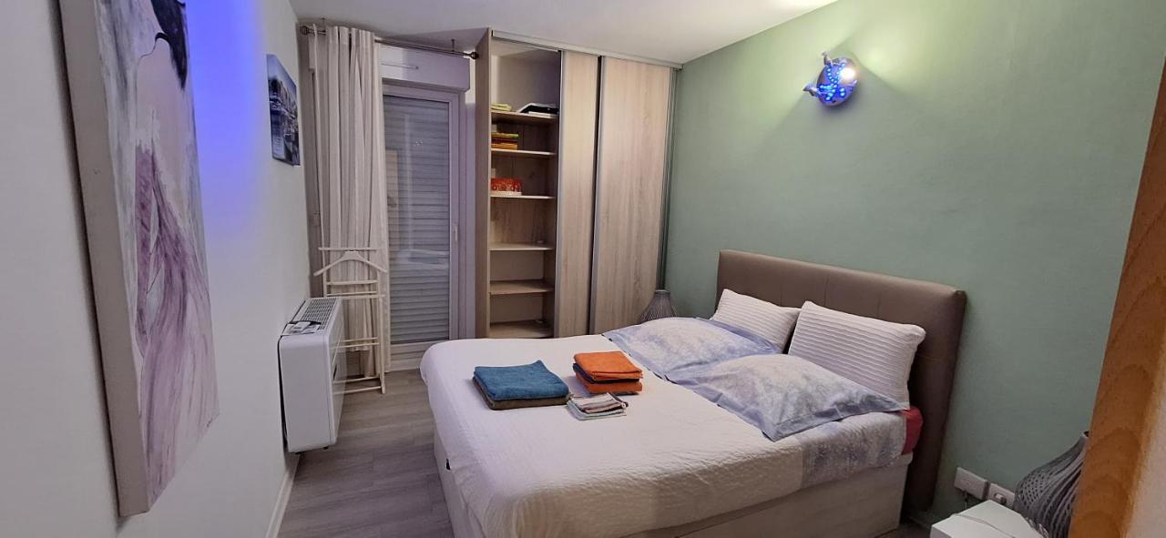 Charmant Appartement Residentiel Avec Terrasse, Jardin Privatif Et Piscine A Cannes カンヌ エクステリア 写真
